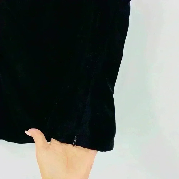 LOFT Black Velvet Sleeveless Top W/Side Zipper - Picture 6 of 10
